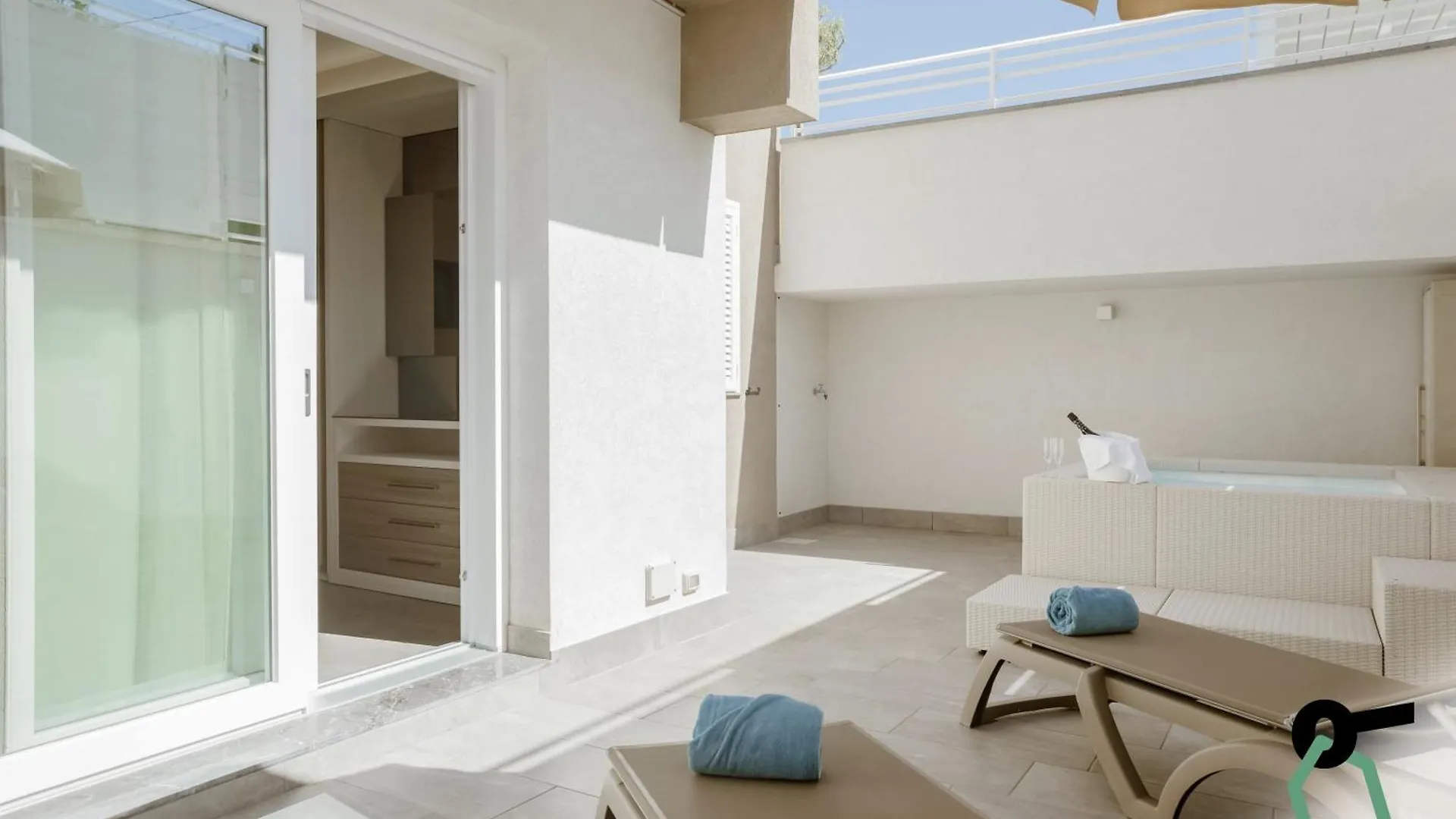Hotiday Apartment Collection - Cefalu 0*,  Italy
